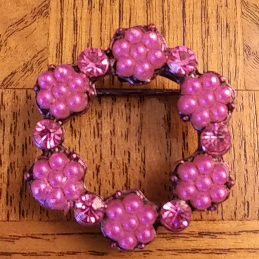 Faux Pearl and Rhinestone Brooch or Pendant